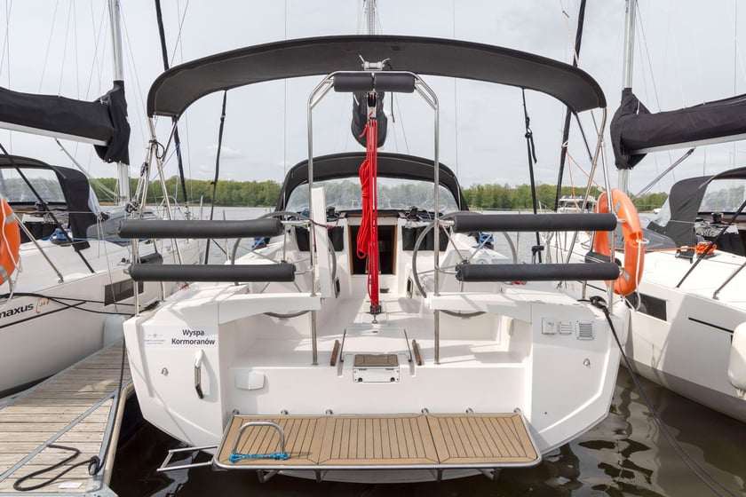 Węgorzewo Sailboat 3 cabin 10 berths 10 guests 11.32 m Listing Number: #20673 5
