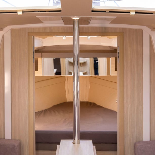 Węgorzewo Sailboat 3 cabin 10 berths 10 guests 11.32 m Listing Number: #20677 2