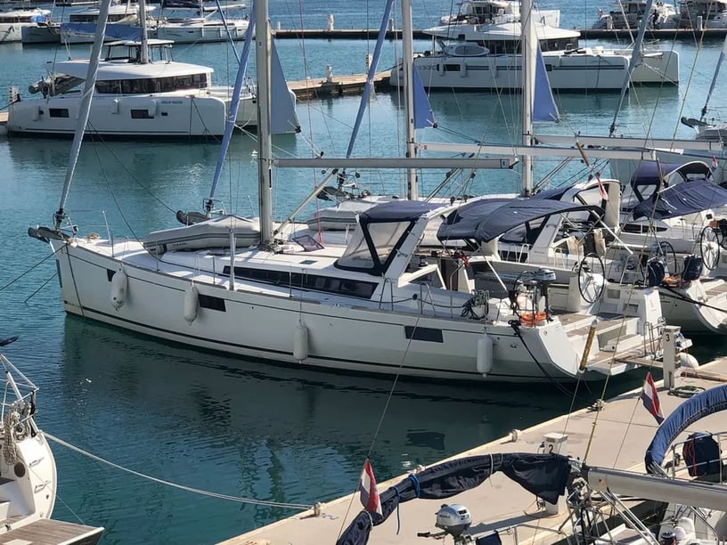 Fethiye Sailboat 5 cabin 10 berths 10 guests 14.6 m Listing Number: #20694 2