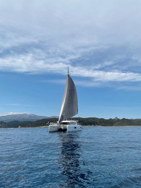 Piombino Katamaran 6 kabin Konaklama 10 kişi Seyir 10 kişi 12.8 m İlan No: #20699 3