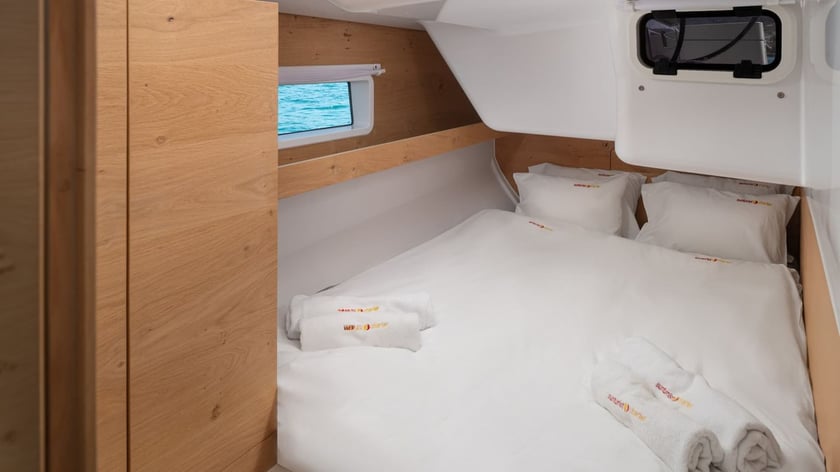 Zara Barca a vela cabina 4  cuccette 8  8  ospiti 13.32 m Numero dell'inserzione: #20735 3