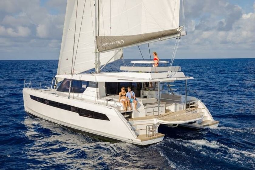 Marmaris Catamaran 4 cabin 10 berths 10 guests 15.4 m Listing Number: #20746 2