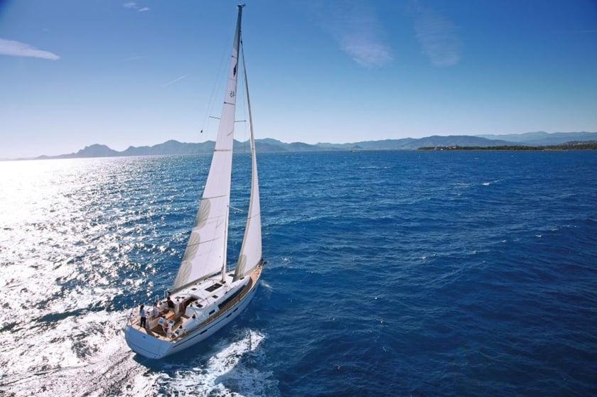 Bodrum Voilier Cabine 4  Couchettes 8  Invités 8  13.27 m Numéro de l'annonce: #20748 2