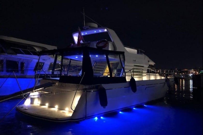 Eminönü Motoryat   Seyir 12 kişi 18 m İlan No: #20757 3