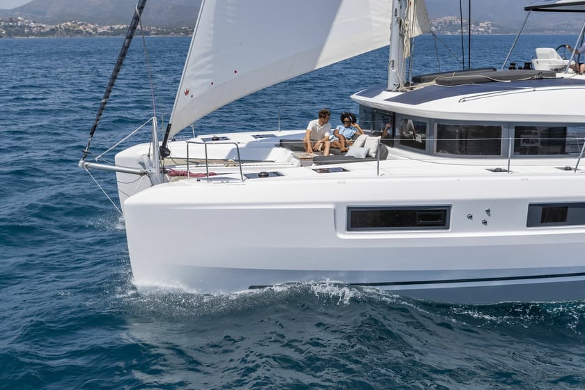 Lefkada Catamaran 6 cabin 12 berths 12 guests 15.6 m Listing Number: #20800 4