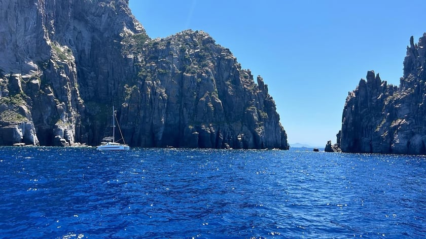 Capo d'Orlando Katamaran 6 kabin Konaklama 8 kişi Seyir 8 kişi 11.1 m İlan No: #20869 4