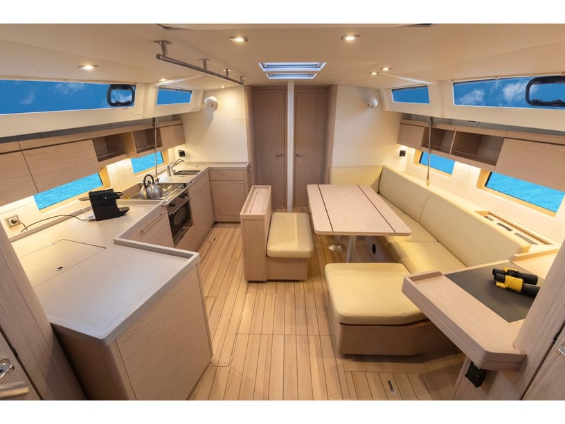 Castiglioncello Sailboat 4 cabin 10 berths 10 guests 14 m Listing Number: #20881 2