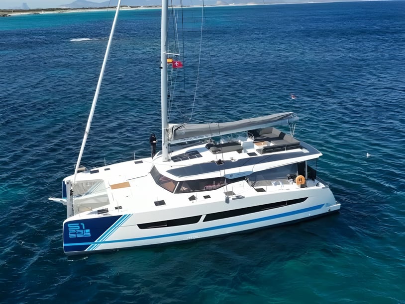 Seget Donji Catamaran 4 cabin 8 berths 8 guests 15.54 m Listing Number: #20901 3