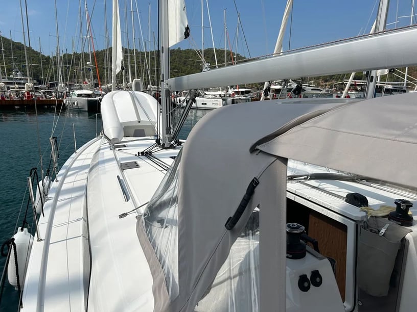 Fethiye Velero Cabina 3  6  literas 6  invitados 12.87 m Número de anuncio: #20904 5