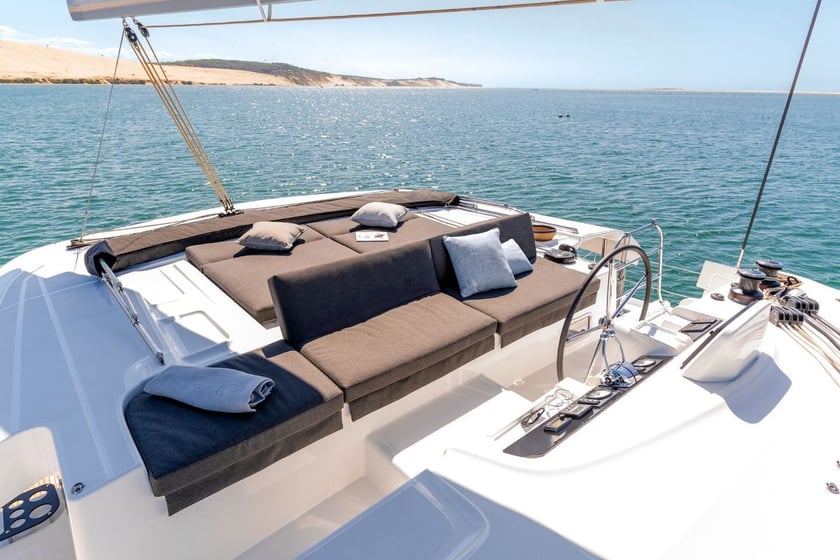 Fethiye Katamaran 4 Kabine 8 Liegeplätze 8 Gäste 13.99 m Nummer des Inserats: #20909 2