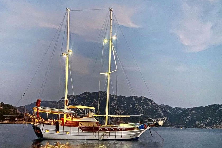 Marmaris Gulet Cabine 4  Couchettes 8  Invités 8  21 m Numéro de l'annonce: #21175