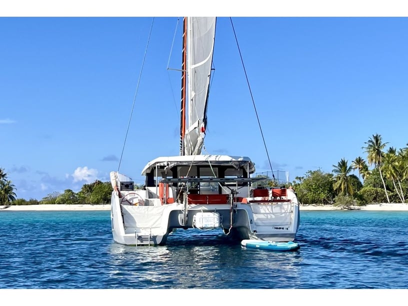 Papeete, Tahití Catamarán Cabina 4  8  literas 8  invitados 11.33 m Número de anuncio: #21181