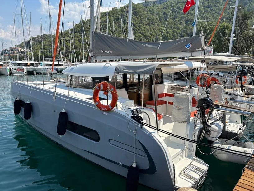 Gocek Catamaran 4 cabin 8 berths 8 guests 37 ft Listing Number: #21194 3