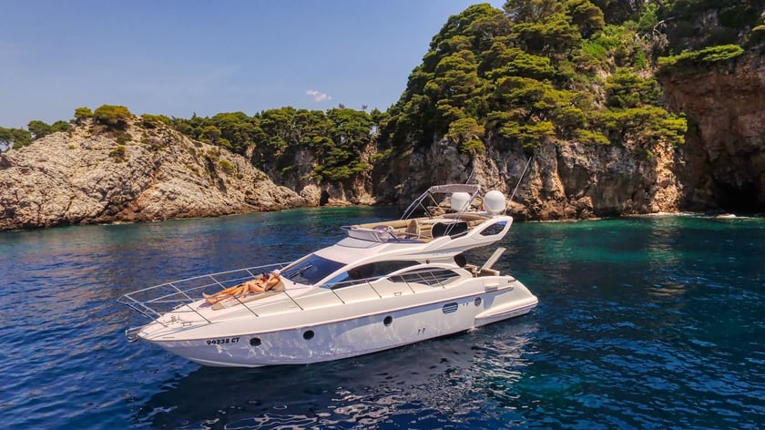 Dubrovnik Motor Yacht 2 cabin 4 berths 12 guests 13.12 m Listing Number: #21195