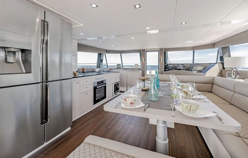 Porto Cheli Catamarán Cabina 5  10  literas 10  invitados 14.9 m Número de anuncio: #21204