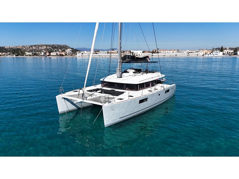 Portisco Catamaran 5 cabin 10 berths 10 guests 17.07 m Listing Number: #21214