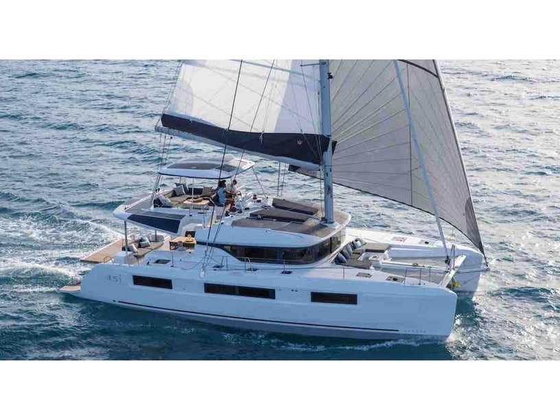 Portisco Catamaran 6 cabin 14 berths 14 guests 15.35 m Listing Number: #21254 2