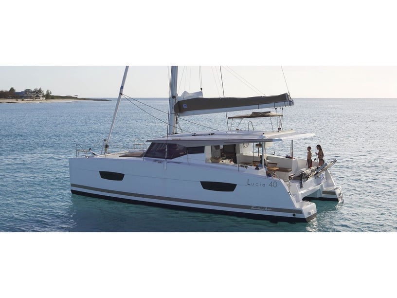 Punat Catamaran 4 cabin 8 berths 8 guests 11.73 m Listing Number: #21287