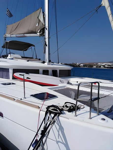 Piso Livadi Catamaran 4 cabin 12 berths 12 guests 13.96 m Listing Number: #21317 4