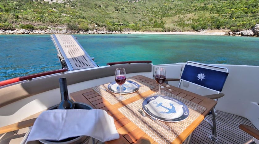 Dubrovnik Motor Yacht 4 cabin 6 berths 12 guests 13.36 m Listing Number: #21323 4