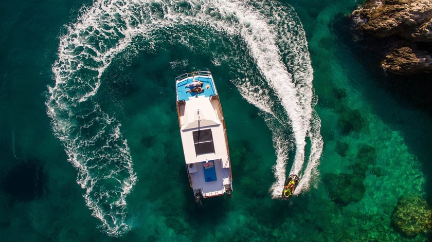 Dubrovnik Catamaran   Invités 16  11.95 m Numéro de l'annonce: #21339 5