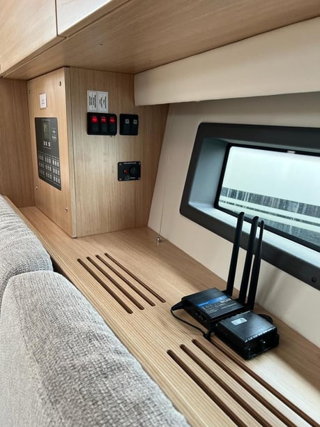 Punat Segelboot 3 Kabine 8 Liegeplätze 8 Gäste 12.38 m Nummer des Inserats: #21360 4