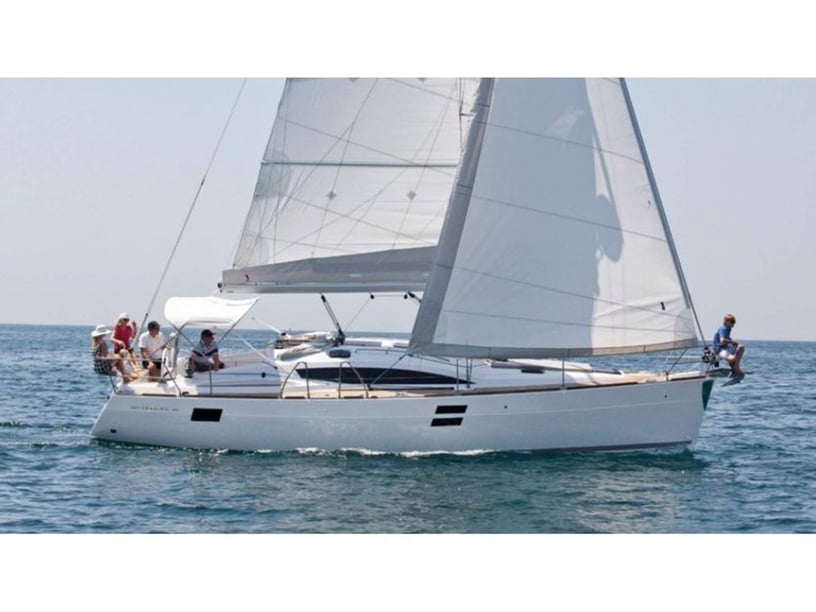 Biograd Sailboat 3 cabin 8 berths 8 guests 11.9 m Listing Number: #214