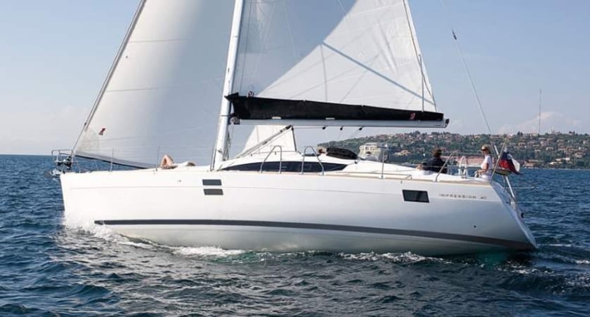 Biograd Sailboat 3 cabin 8 berths 8 guests 11.9 m Listing Number: #214 5