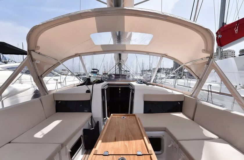 Palma di Maiorca Barca a vela cabina 3  cuccette 6  6  ospiti 13 m Numero dell'inserzione: #21404 5
