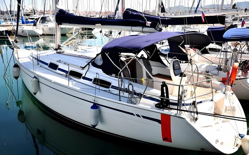 Izola Sailboat 2 cabin 6 berths 6 guests 10.65 m Listing Number: #21418