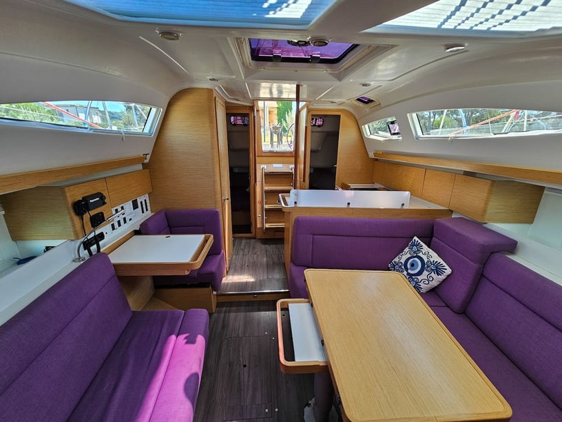 Izola Segelboot 3 Kabine 8 Liegeplätze 8 Gäste 11.9 m Nummer des Inserats: #21420 5