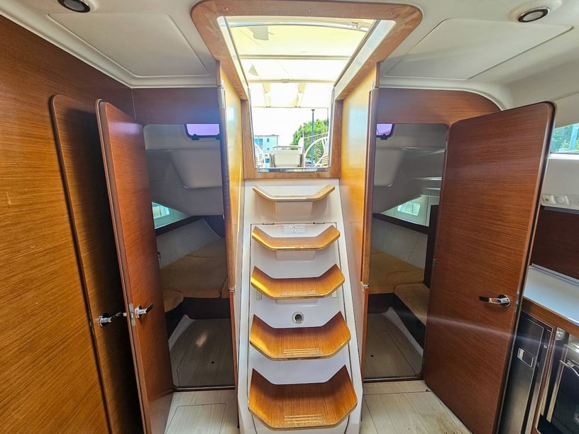 Izola Yelkenli 4 kabin Konaklama 10 kişi Seyir 10 kişi 13.85 m İlan No: #21421 4