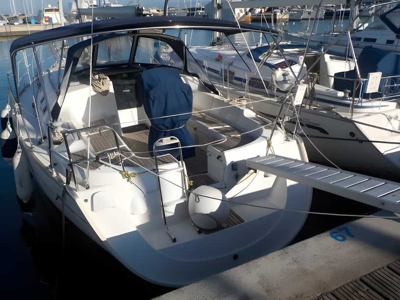 Izola Sailboat 3 cabin 8 berths 8 guests 11.47 m Listing Number: #21422 4