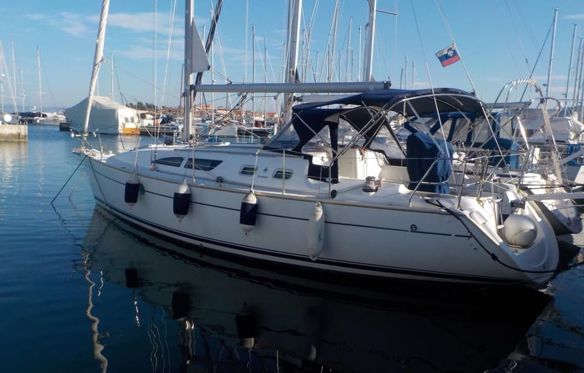 Izola Sailboat 3 cabin 8 berths 8 guests 11.47 m Listing Number: #21422