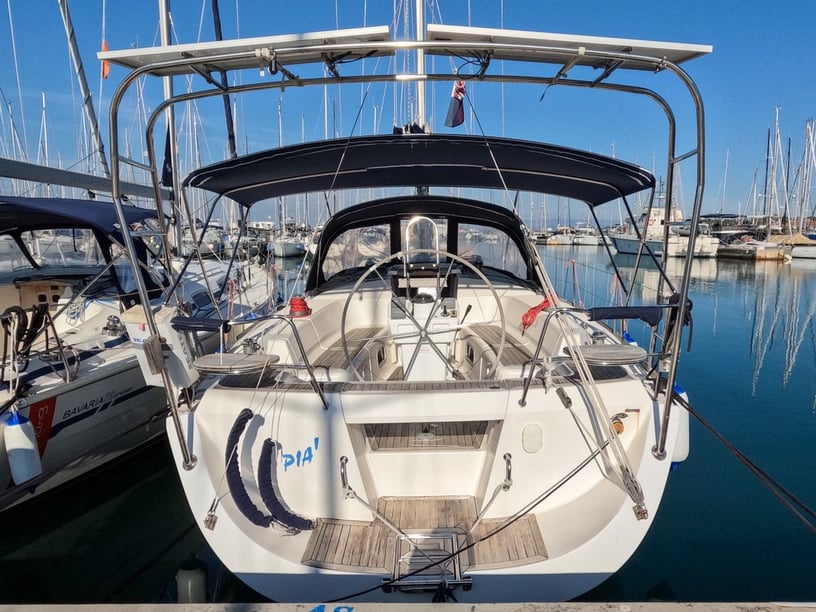 Izola Segelboot 4 Kabine 8 Liegeplätze 8 Gäste 11.99 m Nummer des Inserats: #21432