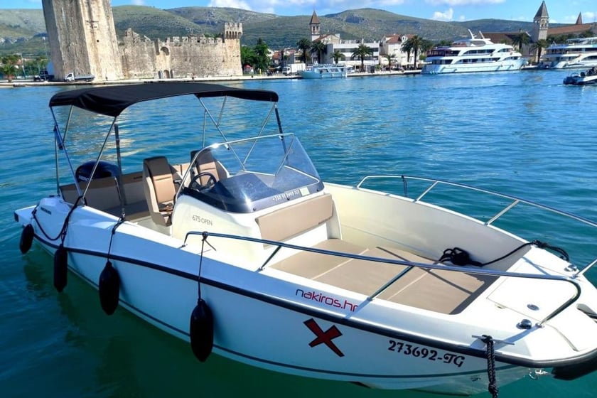 Trogir Motorboot 1 Kabine  8 Gäste 7.25 m Nummer des Inserats: #21488 3