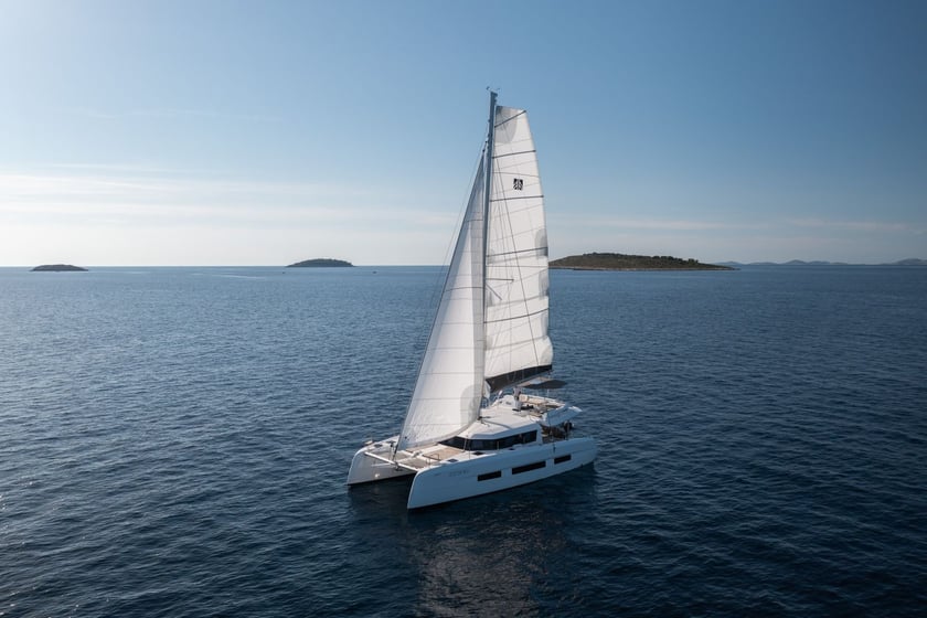 Primošten Catamaran 6 cabin 12 berths 12 guests 14.7 m Listing Number: #21511 5