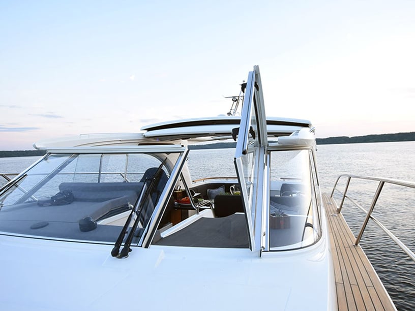 Sibenik Bateau à moteur Cabine 2  Couchettes 4  Invités 4  11.49 m Numéro de l'annonce: #21538 4