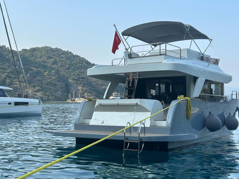 Göcek Yacht a motore cabina 2  cuccette 5  8  ospiti 13.9 m Numero dell'inserzione: #21553 3