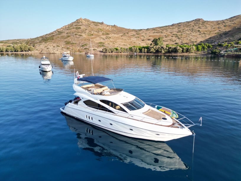 Bodrum Motoryat 3 kabin Konaklama 6 kişi Seyir 8 kişi 20 m İlan No: #21554 4