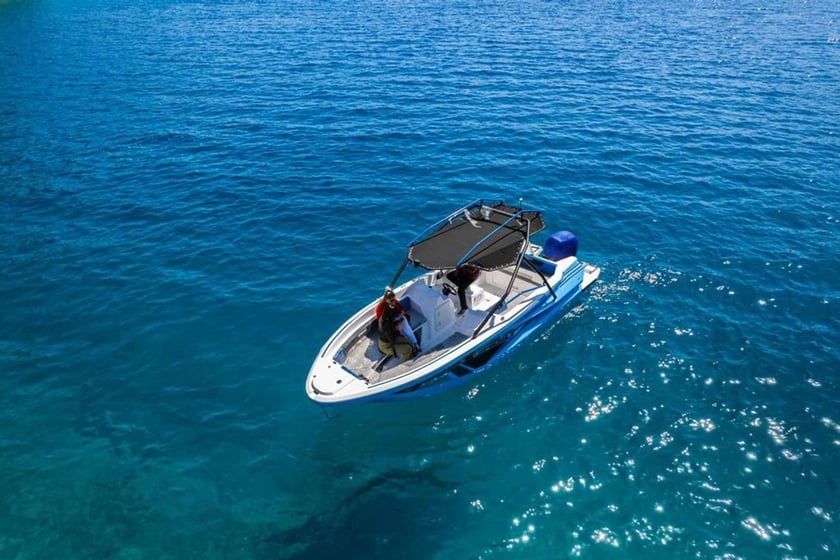 Gocek Motorboat   6 guests 7 m Listing Number: #21556