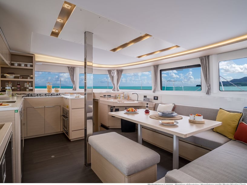 Sukošan Catamaran 6 cabin 12 berths 12 guests 13.99 m Listing Number: #21584 3