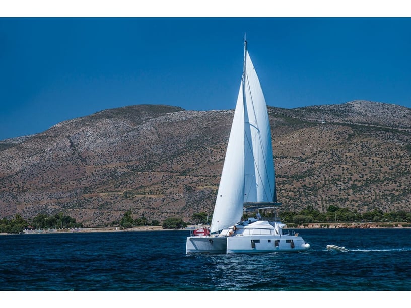 Athens Catamaran 4 cabin 8 berths 8 guests 13.71 m Listing Number: #21595