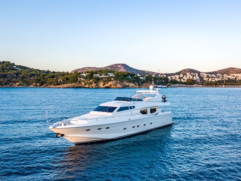 Le Pirée Bateau à moteur Cabine 4  Couchettes 10  Invités 10  23.9 m Numéro de l'annonce: #21596