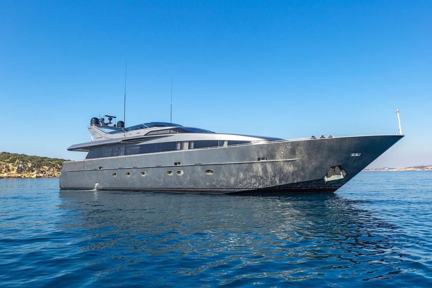 Athènes Yacht à moteur Cabine 6  Couchettes 12  Invités 12  30.85 m Numéro de l'annonce: #21609