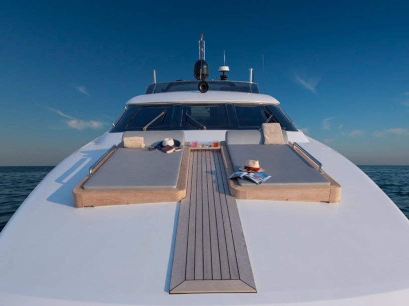 Piraeus Motor Yacht 5 cabin 12 berths 12 guests 30.4 m Listing Number: #21622 4