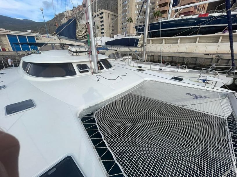 Palmeira Catamaran Cabine 6  12  slaapplaatsen 12  gasten 14.15 m Lijstnummer: #21624 5