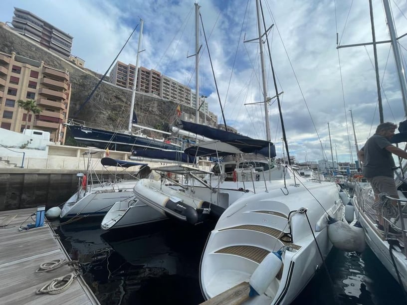 Palmeira Catamaran Cabine 6  12  slaapplaatsen 12  gasten 14.15 m Lijstnummer: #21624 3