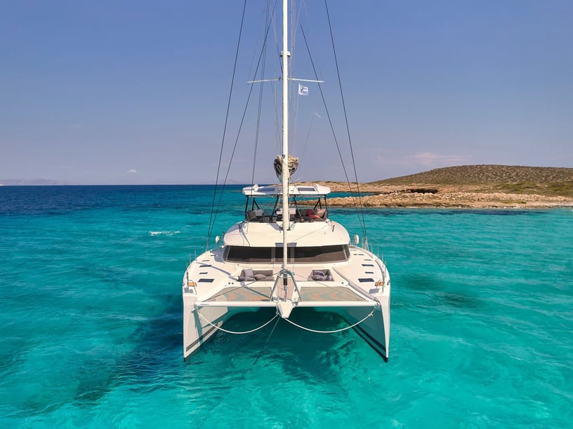 Athènes Catamaran Cabine 5  Couchettes 10  Invités 10  18.78 m Numéro de l'annonce: #21634 5