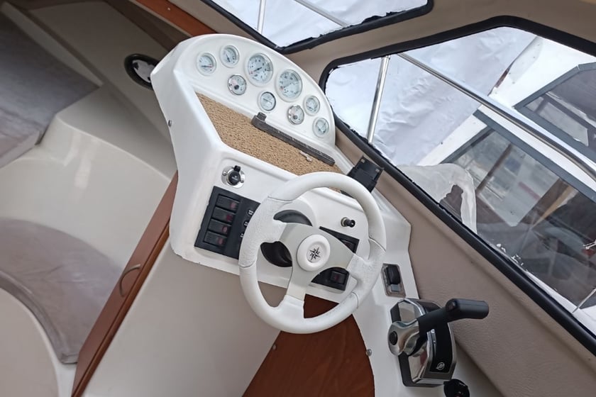 Gocek Motorboat 2 cabin 3 berths 3 guests 8 m Listing Number: #21722 5